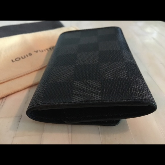 Authentic Louis Vuitton Damier Graphite 6 Key - Picture 5 of 8